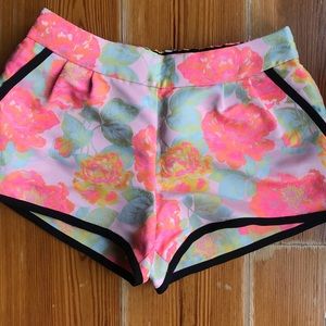 Floral Short